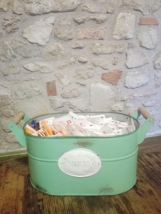 B&B Corte Giare Sant'Ambrogio di Valpolicella Luaran gambar